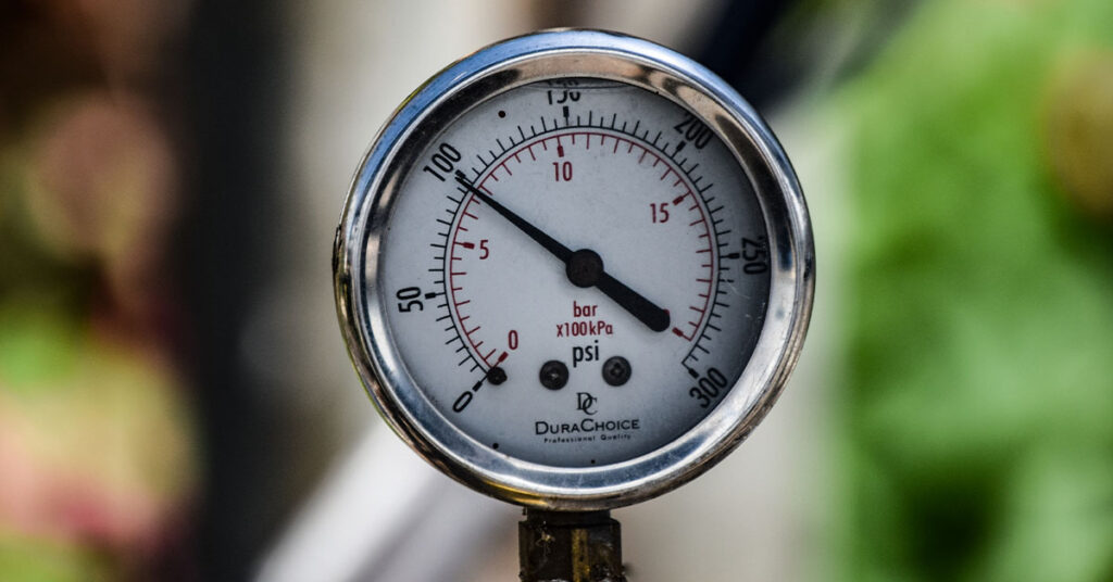 O Que é um Manômetro e Como Usá-lo em Diferentes Tipos de Equipamentos